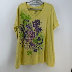 Just My Size T-Shirt Womens 4X Yellow Floral Paisley Graphic V-Neck Boho Y2K